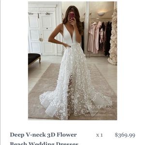 Deep v-neck 3D flower wedding dress